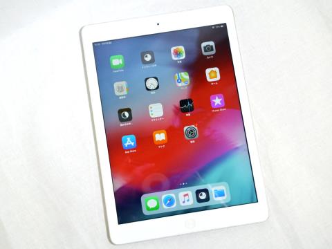 USED]u051079 iPad Pro 9.7インチ Wi-Fi+Cellular 32GB MLYJ2J/A SIM